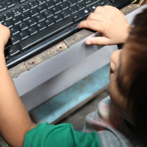 Sweetie: per fermare i pedofili online basta una bambina